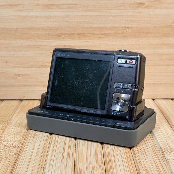 Casio EXILIM EX-Z600 6MP Digital Camera, 3x Optical Zoom, Black - Picture 4 of 11